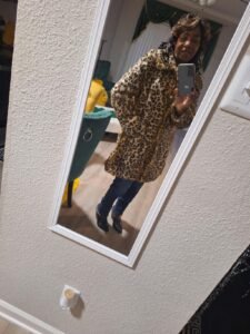 Yellowstone Beth Dutton Faux Fur Leopard Coat Customer Review Images (5)
