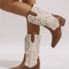 Vintage Western Women’s Leather Pointy Heel Boots