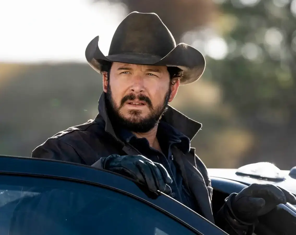 Yellowstone Rip Wheeler Black Jacket (1)