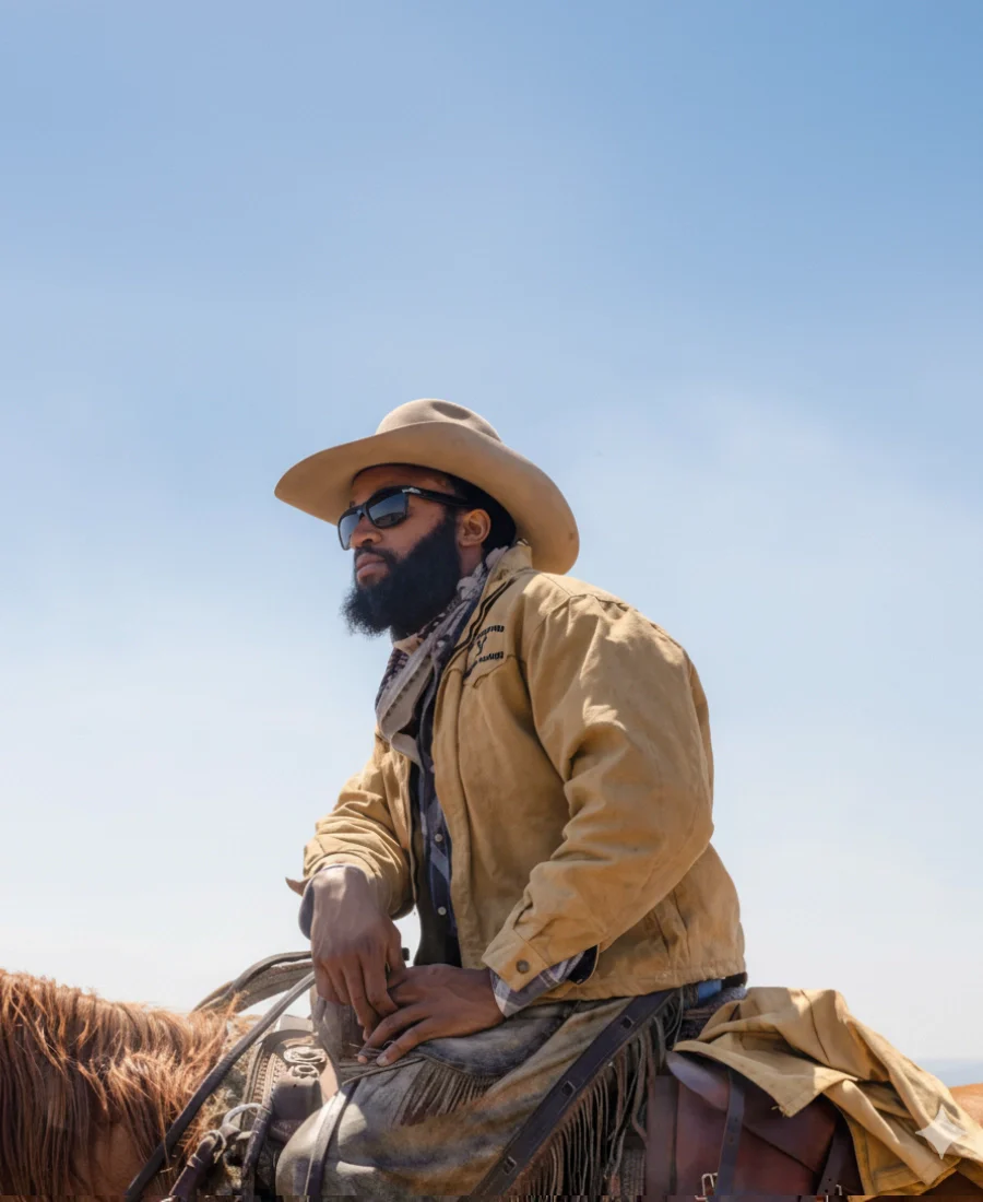Colby-Cotton-Jacket-Yellowstone-Style-Denim-Richards-Look